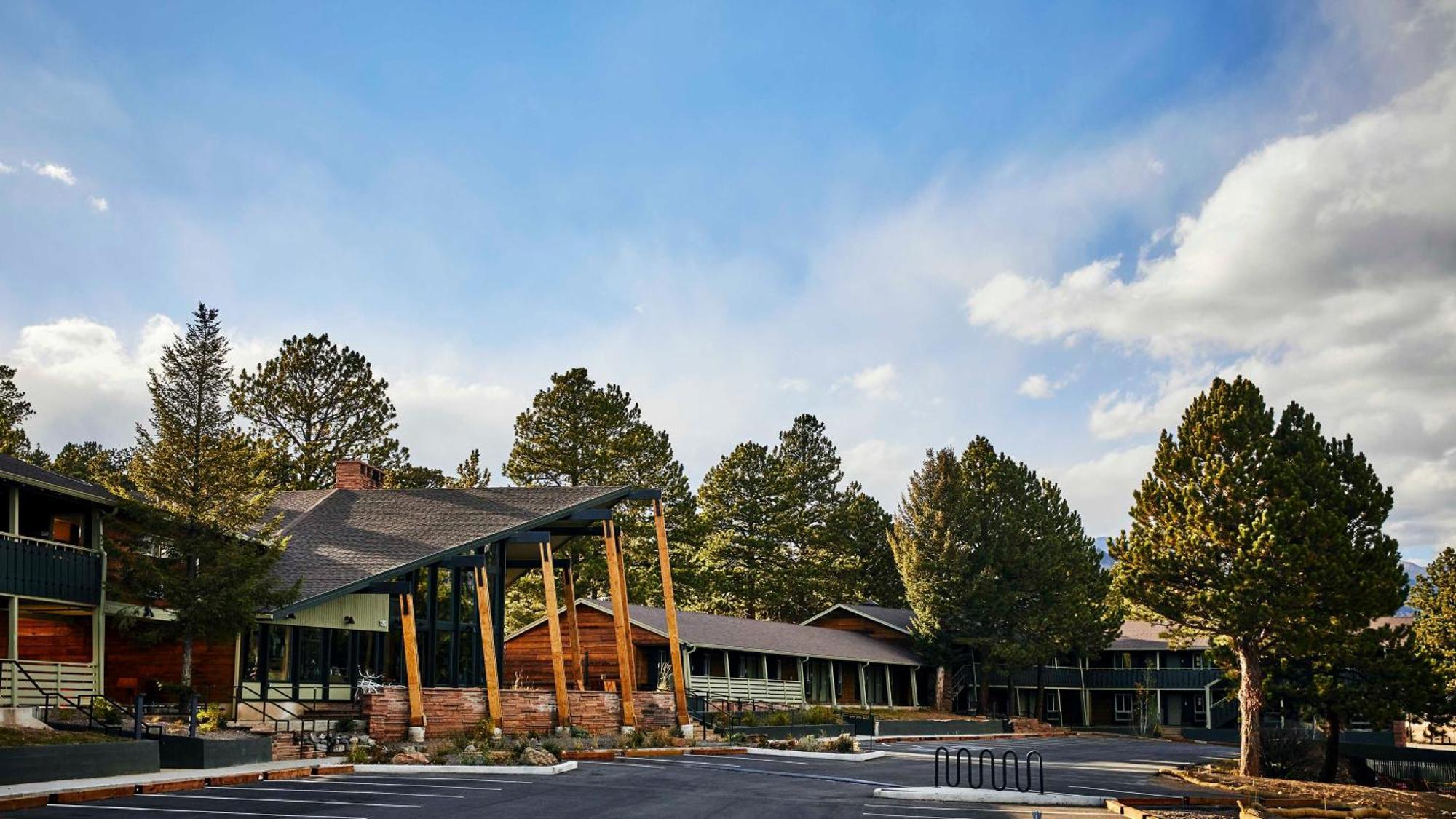 Trailborn Rocky Mountains Hotel Estes Park Exterior photo